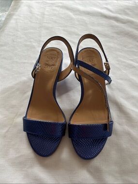 Naturalizer Navy Textured Slingback Heels